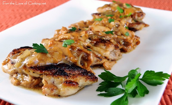 Mushroom Recipe : Chicken Baked with Cream Chanterelles